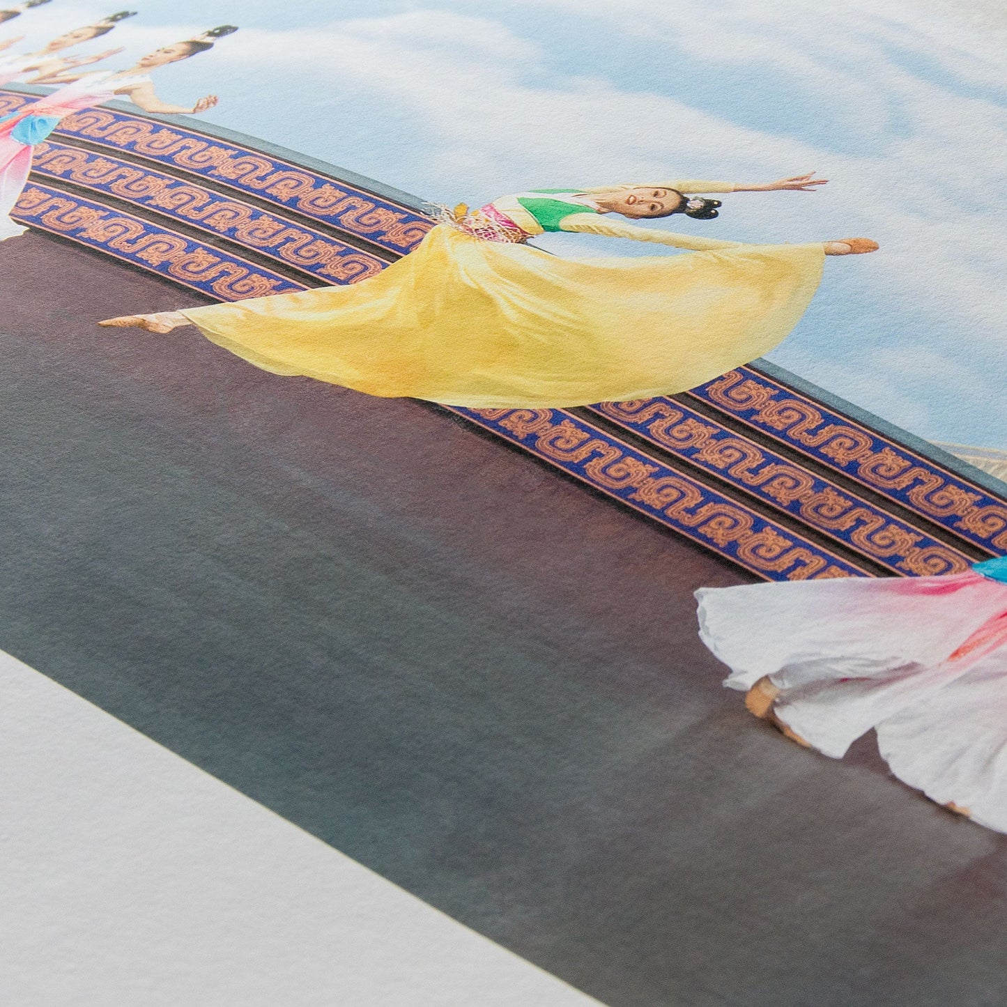 Giclée Print Detail View | Shen Yun Collections